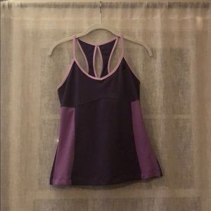 Fila yoga top with built in bra Sz M